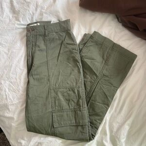 Abercrombie Cargo Pants - never worn!
